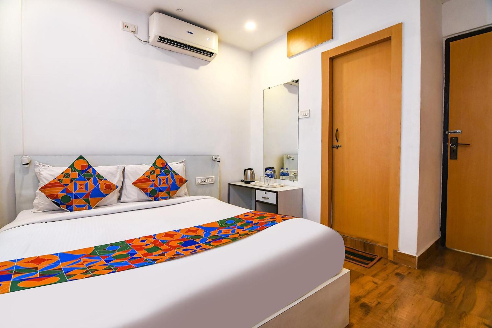 כלכותה Fabhotel Globe Express - Nr Ruby Hospital מראה חיצוני תמונה